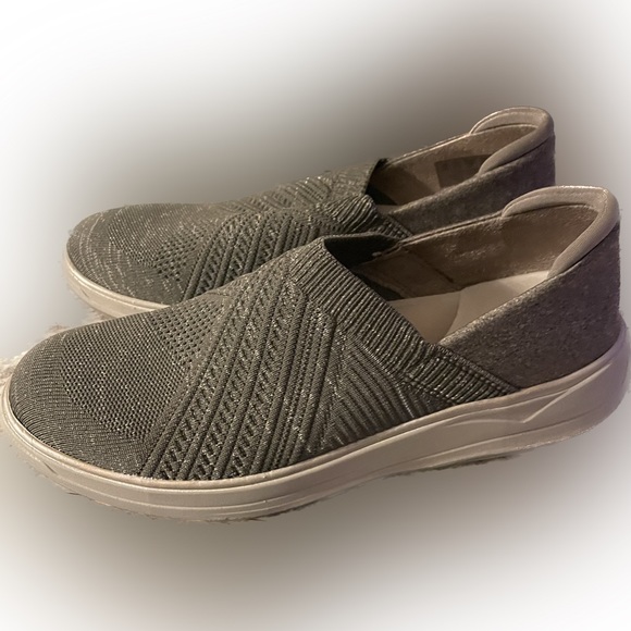 Bzees Shoes Bzees Triumph Womens Slip On Sneakers Poshmark